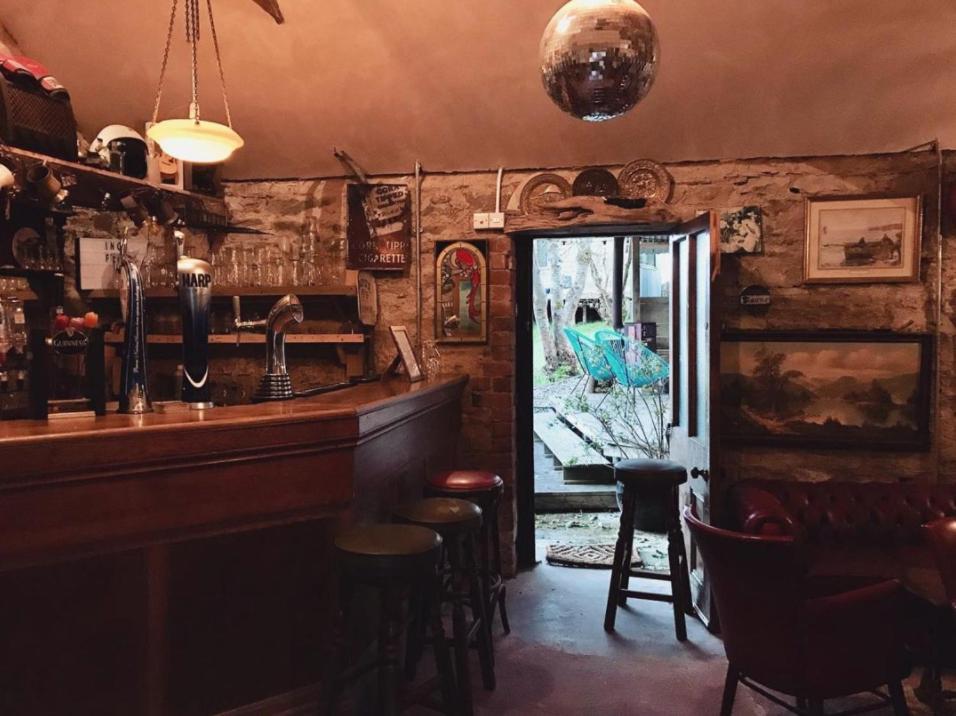 The Snug At Glack House Grange (Donegal)